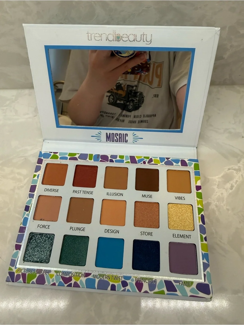 Mosaic Trendbeauty Eyeshadow Palette - Multi-Color